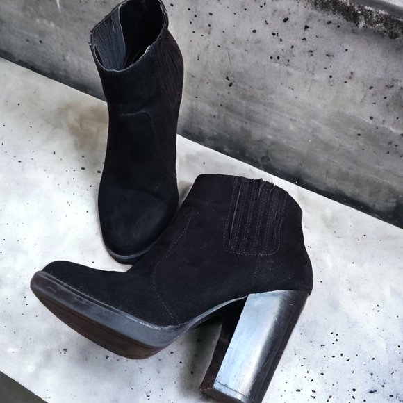 Zara Trafaluc Black Suede Ankle Booties  Size 6 - Picture 6 of 12